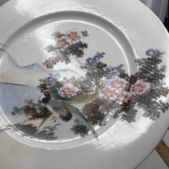 A Pair Japanese Kutani Porcelain Crane/Floral Motifs Plates (Meiji Period) - Picture 9 of 15